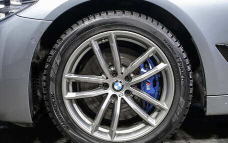 BMW 5 серия, 2019 год, 3 798 000 рублей, 28 фотография