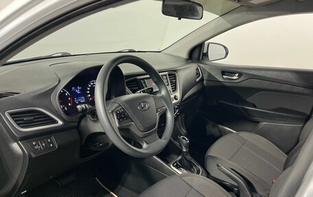 Hyundai Solaris II рестайлинг, 2018 год, 1 220 000 рублей, 8 фотография