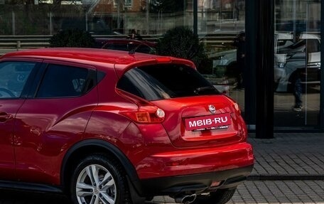 Nissan Juke II, 2013 год, 1 055 000 рублей, 10 фотография