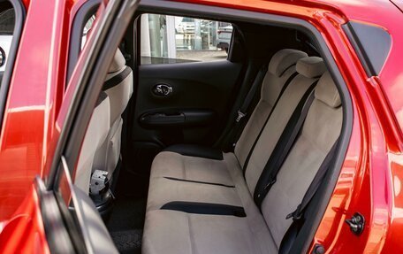 Nissan Juke II, 2013 год, 1 055 000 рублей, 17 фотография