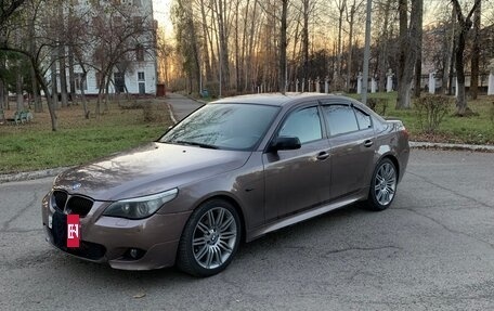 BMW 5 серия, 2004 год, 950 000 рублей, 6 фотография