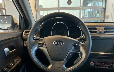 KIA Rio III рестайлинг, 2016 год, 1 350 000 рублей, 10 фотография