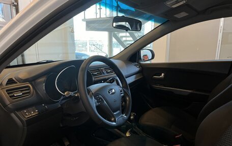 KIA Rio III рестайлинг, 2016 год, 1 350 000 рублей, 19 фотография