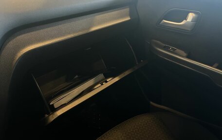 KIA Rio III рестайлинг, 2016 год, 1 350 000 рублей, 26 фотография