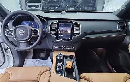 Volvo XC90 II рестайлинг, 2025 год, 7 465 000 рублей, 10 фотография