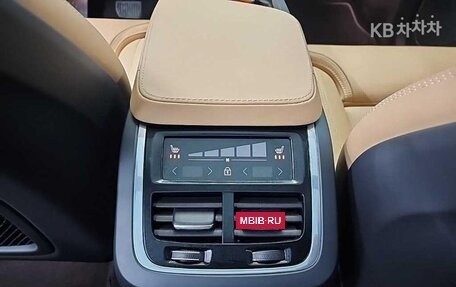 Volvo XC90 II рестайлинг, 2025 год, 7 465 000 рублей, 16 фотография