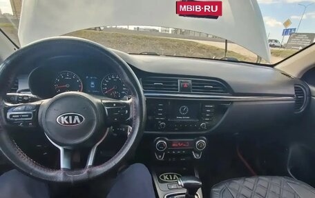 KIA Rio IV, 2017 год, 920 000 рублей, 6 фотография