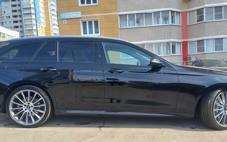 Mercedes-Benz E-Класс, 2021 год, 5 999 999 рублей, 2 фотография