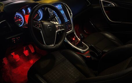 Opel Astra J, 2012 год, 820 000 рублей, 9 фотография