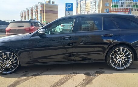 Mercedes-Benz E-Класс, 2021 год, 5 999 999 рублей, 4 фотография