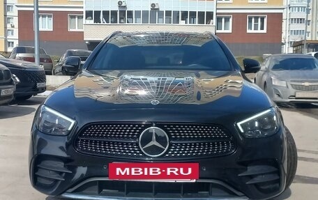 Mercedes-Benz E-Класс, 2021 год, 5 999 999 рублей, 6 фотография