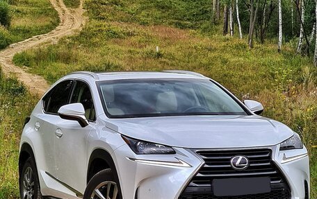 Lexus NX I, 2015 год, 2 800 000 рублей, 15 фотография