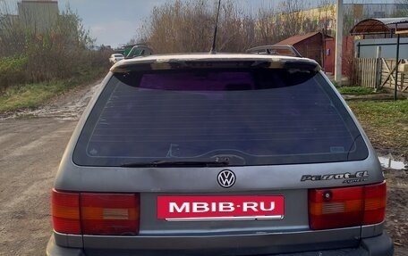 Volkswagen Passat B4, 1994 год, 415 000 рублей, 3 фотография