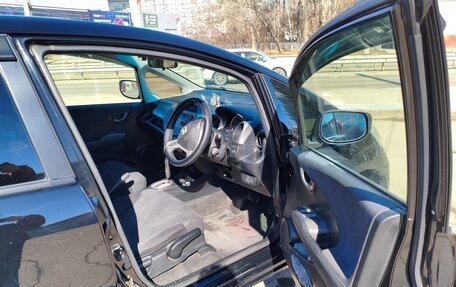 Honda Fit III, 2009 год, 650 000 рублей, 7 фотография