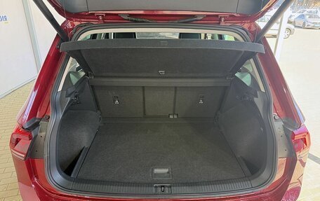 Volkswagen Tiguan II, 2017 год, 2 599 000 рублей, 9 фотография