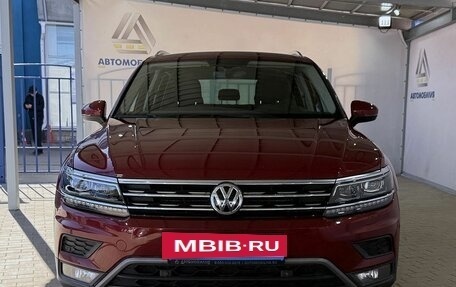 Volkswagen Tiguan II, 2017 год, 2 599 000 рублей, 8 фотография