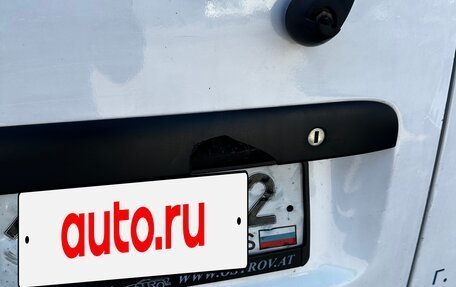 Volkswagen Caddy III рестайлинг, 2008 год, 450 000 рублей, 13 фотография