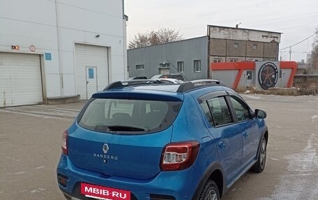 Renault Sandero II рестайлинг, 2021 год, 1 400 000 рублей, 2 фотография