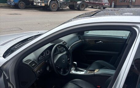 Mercedes-Benz E-Класс, 2002 год, 780 000 рублей, 6 фотография