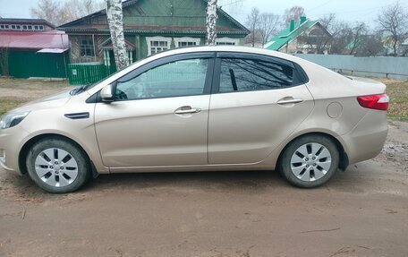 KIA Rio III рестайлинг, 2011 год, 850 000 рублей, 3 фотография