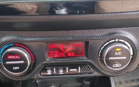 KIA Rio III рестайлинг, 2011 год, 850 000 рублей, 8 фотография