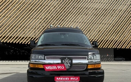 GMC Savana I, 2020 год, 14 000 000 рублей, 3 фотография