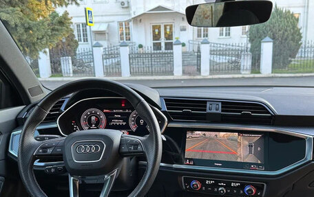 Audi Q3, 2022 год, 2 400 000 рублей, 11 фотография