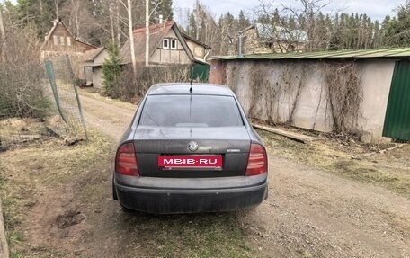 Skoda Superb III рестайлинг, 2002 год, 450 000 рублей, 3 фотография