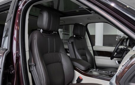 Land Rover Range Rover IV рестайлинг, 2020 год, 7 950 000 рублей, 8 фотография