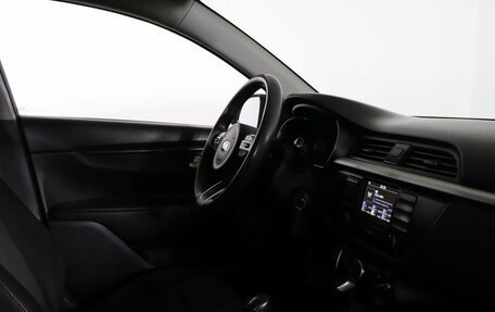 KIA Rio IV, 2019 год, 1 199 990 рублей, 14 фотография