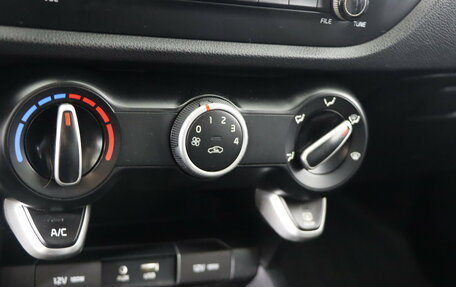 KIA Rio IV, 2019 год, 1 199 990 рублей, 19 фотография