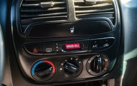 KIA Sportage IV рестайлинг, 2006 год, 450 000 рублей, 17 фотография