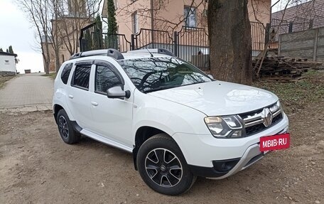 Renault Duster I рестайлинг, 2017 год, 1 600 000 рублей, 8 фотография