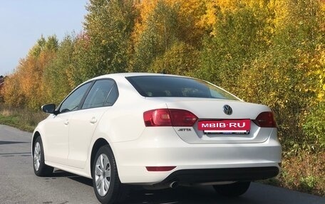 Volkswagen Jetta VI, 2014 год, 1 399 999 рублей, 4 фотография