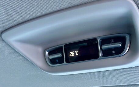 Mercedes-Benz V-Класс, 2017 год, 3 500 000 рублей, 10 фотография