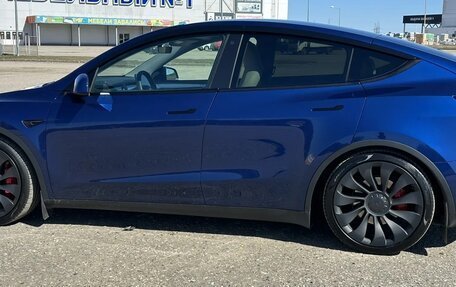 Tesla Model Y I, 2023 год, 5 900 000 рублей, 3 фотография