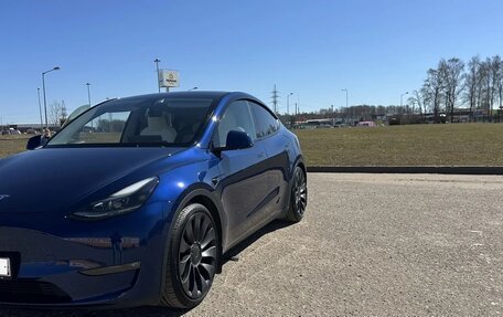 Tesla Model Y I, 2023 год, 5 900 000 рублей, 23 фотография