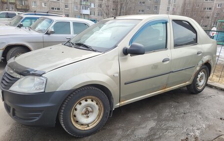 Renault Logan I, 2011 год, 250 000 рублей, 2 фотография