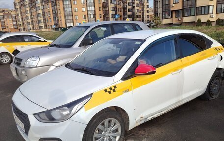 Hyundai Solaris II рестайлинг, 2017 год, 210 000 рублей, 5 фотография