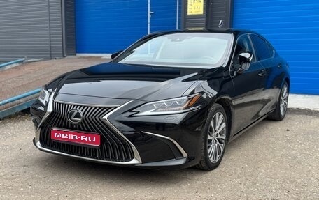 Lexus ES VII, 2020 год, 4 570 000 рублей, 1 фотография