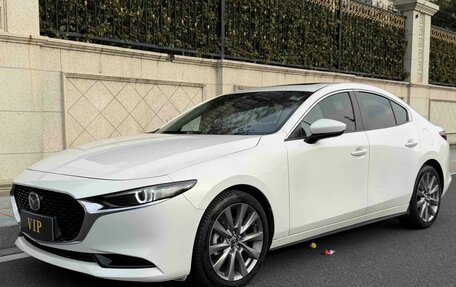 Mazda 3, 2022 год, 1 880 000 рублей, 1 фотография