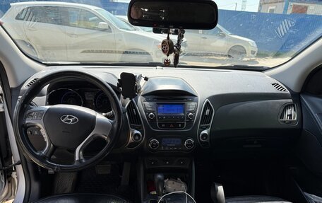 Hyundai Tucson III, 2011 год, 1 150 000 рублей, 9 фотография