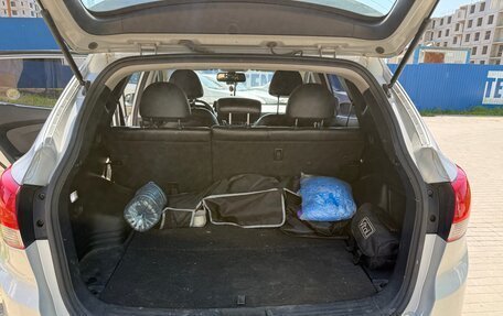 Hyundai Tucson III, 2011 год, 1 150 000 рублей, 12 фотография