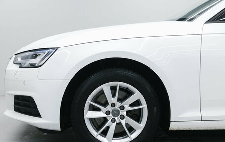 Audi A4, 2018 год, 2 185 000 рублей, 9 фотография