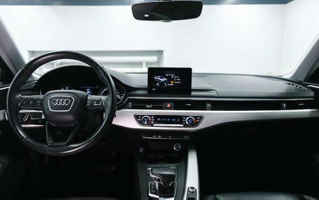 Audi A4, 2018 год, 2 185 000 рублей, 20 фотография