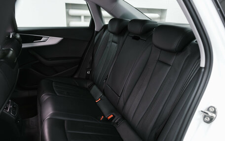 Audi A4, 2018 год, 2 185 000 рублей, 40 фотография