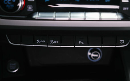 Audi A4, 2018 год, 2 185 000 рублей, 31 фотография