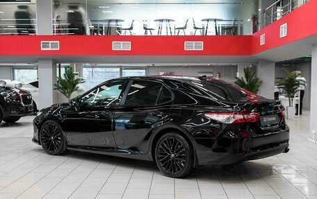 Toyota Camry, 2021 год, 2 550 000 рублей, 4 фотография