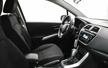 Suzuki SX4 II рестайлинг, 2019 год, 1 535 000 рублей, 10 фотография