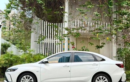 Chevrolet Monza, 2023 год, 1 380 000 рублей, 3 фотография